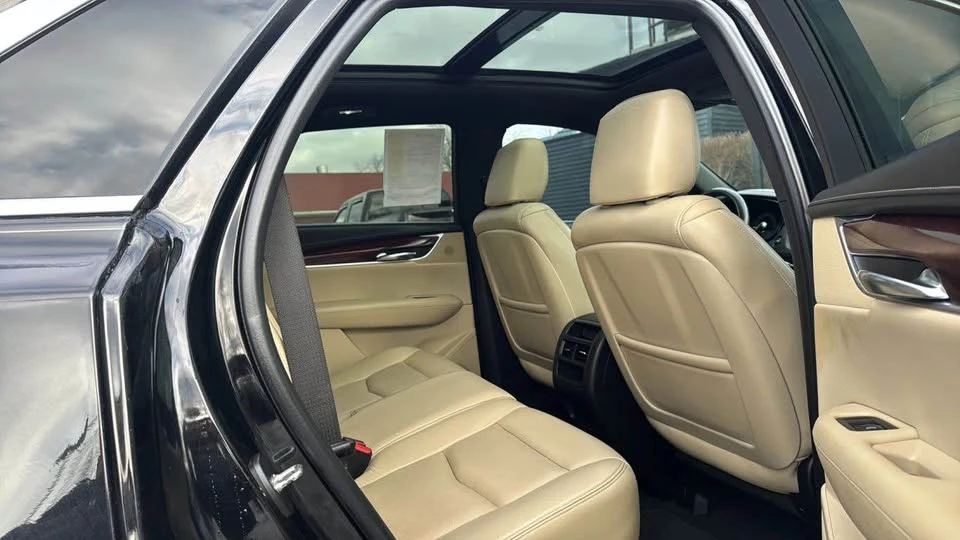2017 Cadillac XT5 - Image 3 of 19