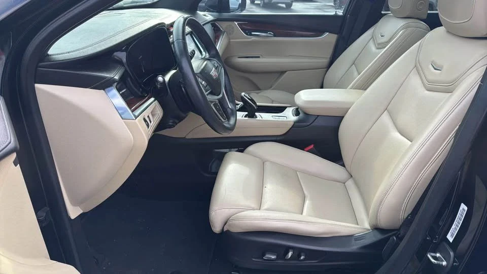 2017 Cadillac XT5 - Image 14 of 19