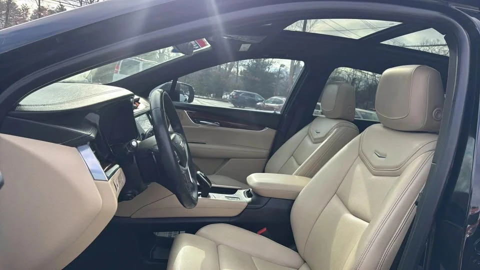 2017 Cadillac XT5 - Image 15 of 19