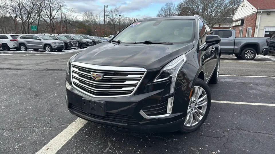 2017 Cadillac XT5 - Image 5 of 19
