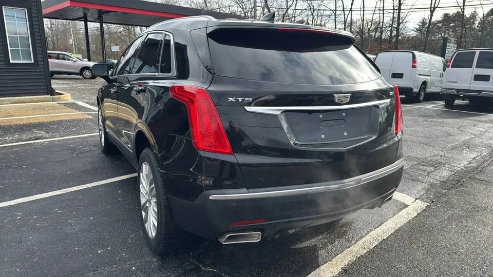 2017 Cadillac XT5 - Image 10 of 19