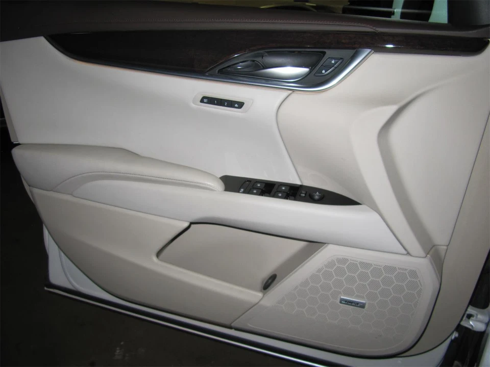 2017 Cadillac XTS - Image 15 of 26