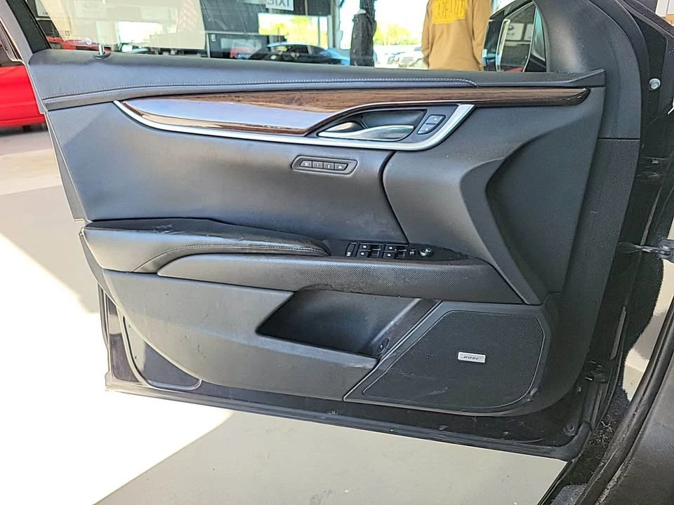 2017 Cadillac XTS - Image 9 of 10