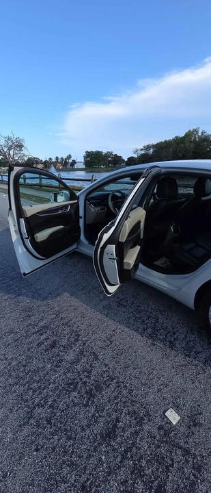 2017 Cadillac XTS - Image 6 of 9
