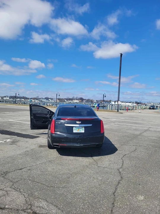 2017 Cadillac XTS - Image 2 of 4
