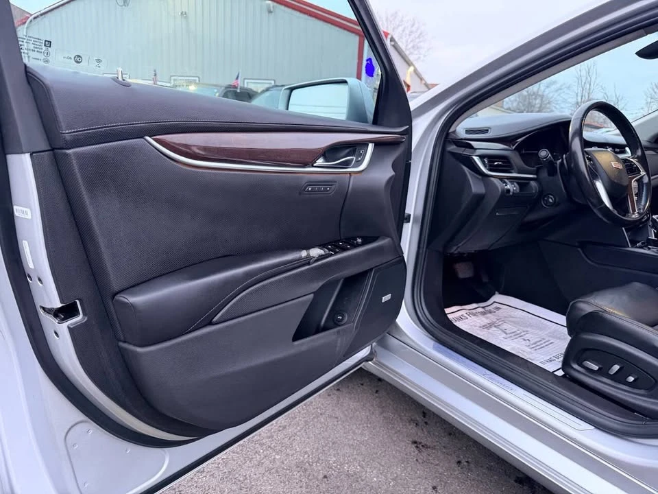 2017 Cadillac XTS - Image 15 of 20