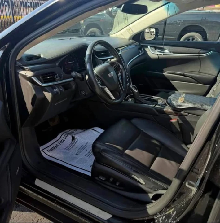 2017 Cadillac XTS - Image 2 of 3