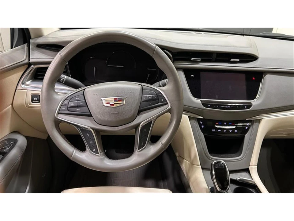 2017 Cadillac XTS - Image 9 of 10