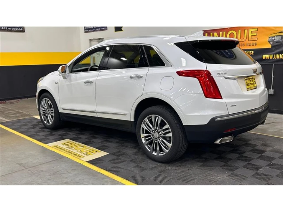 2017 Cadillac XTS - Image 4 of 10