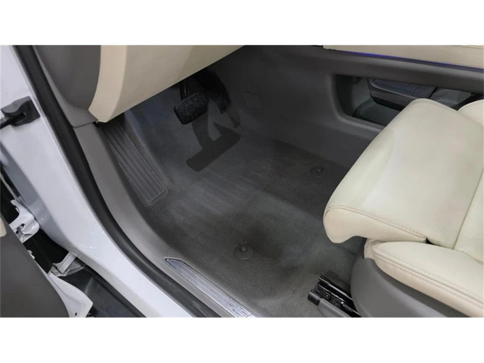 2017 Cadillac XTS - Image 27 of 31