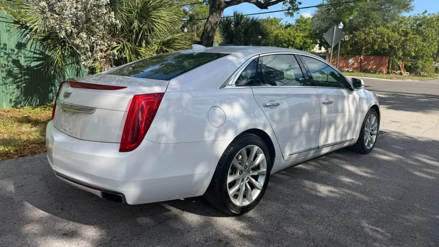 2017 Cadillac XTS - Image 2 of 28