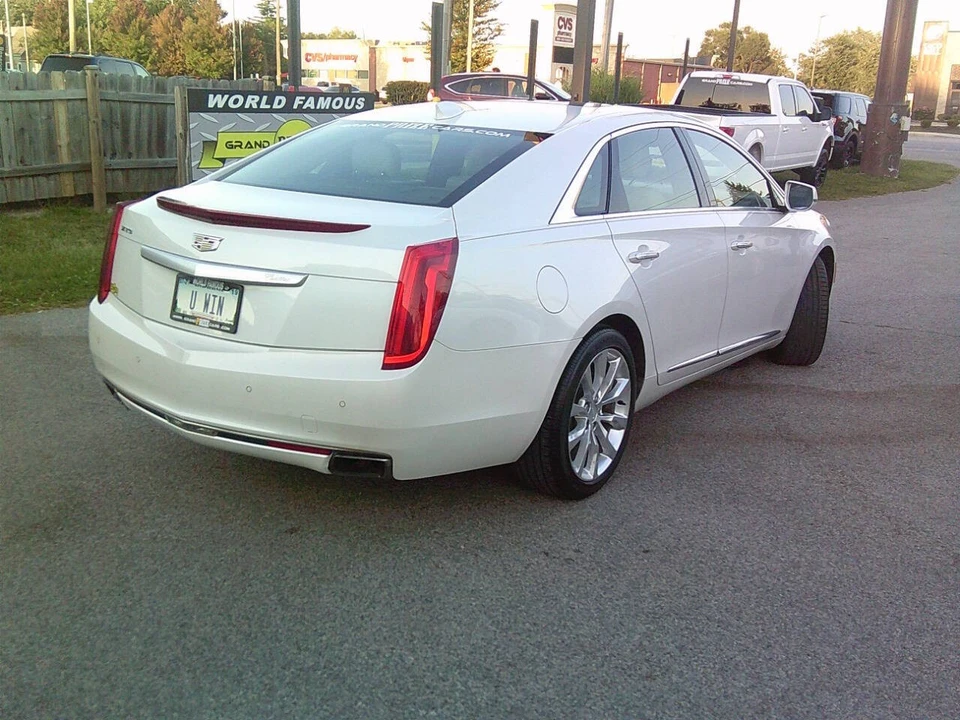 2017 Cadillac XTS - Image 8 of 21