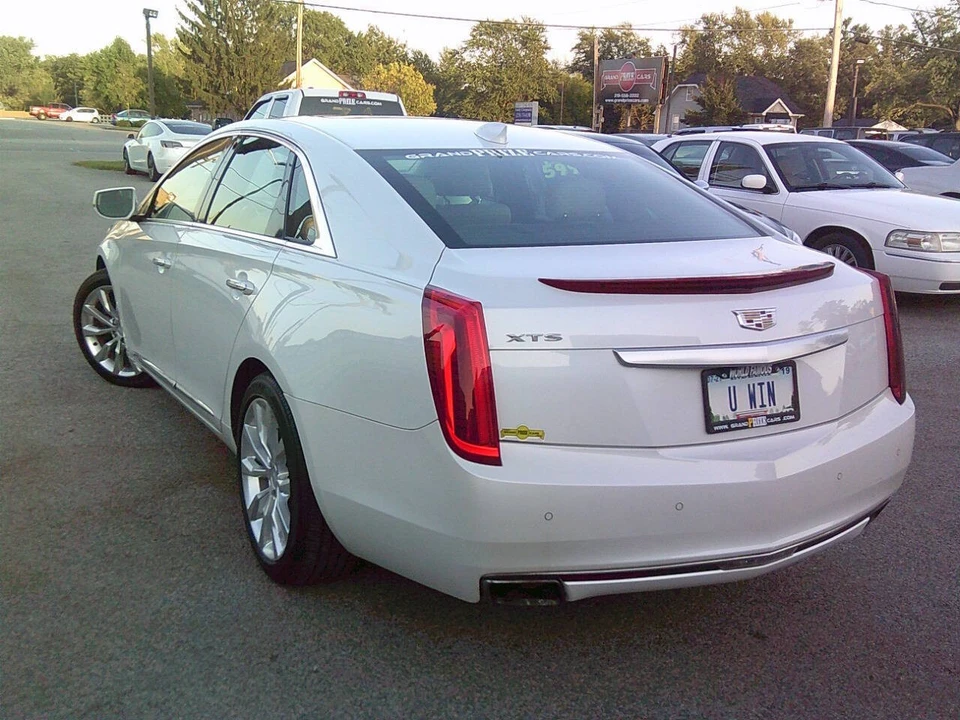 2017 Cadillac XTS - Image 5 of 21