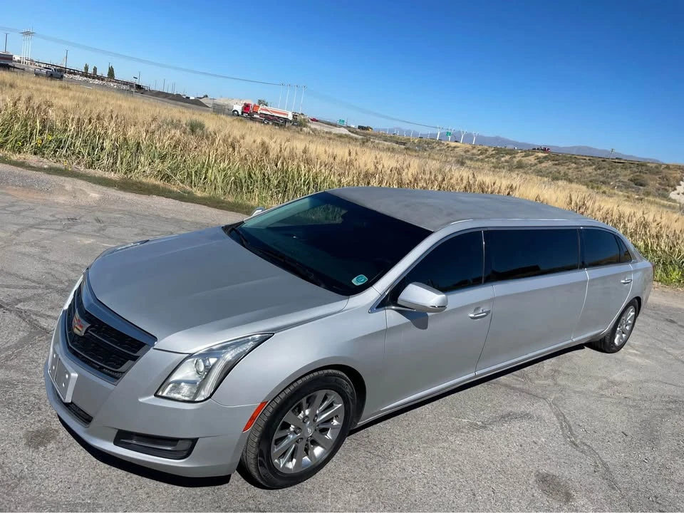 2017 Cadillac XTS - Image 2 of 10
