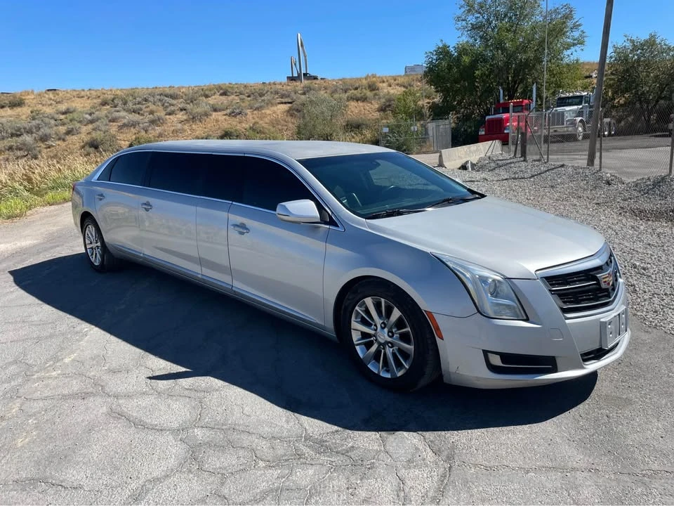 2017 Cadillac XTS - Image 5 of 10