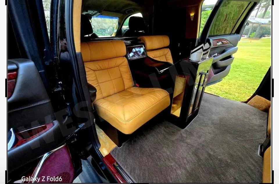 2017 Cadillac Escalade 4th Gen - Image 19 of 20