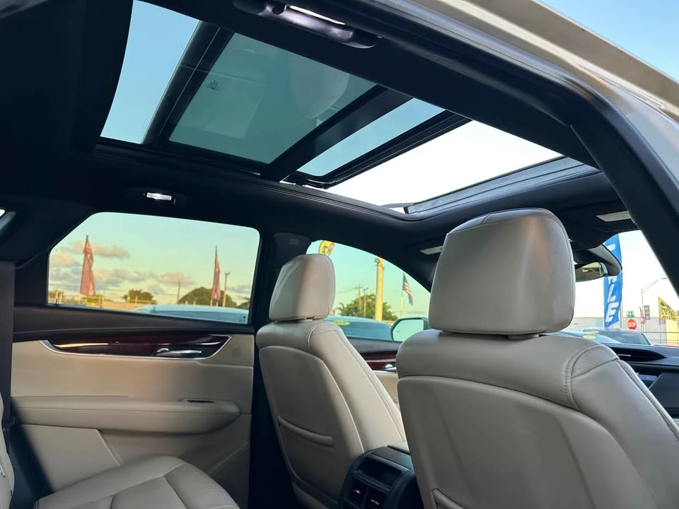 2017 Cadillac CT5 - Image 13 of 20