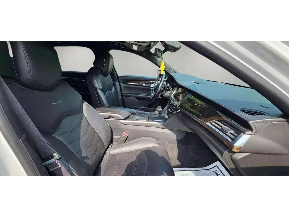 2017 Cadillac CT6 - Image 10 of 15