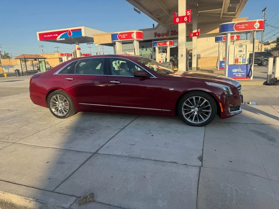 2017 Cadillac CT6 - Image 5 of 15