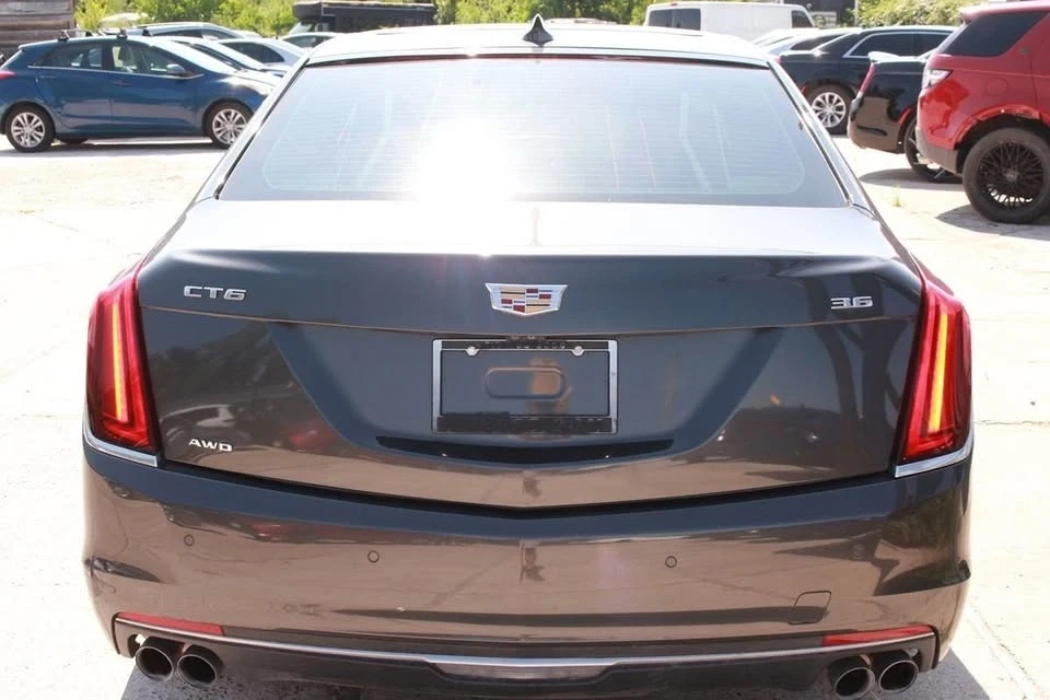 2017 Cadillac CT6 - Image 6 of 11