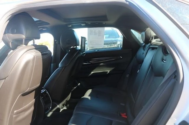 2017 Cadillac CT6 - Image 9 of 17