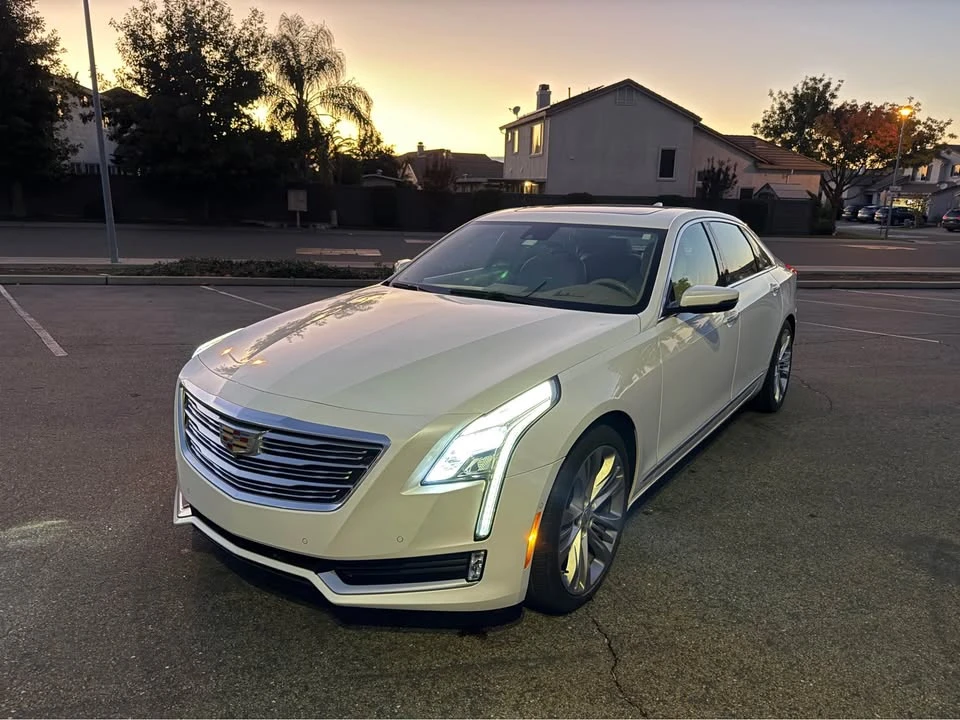 2017 Cadillac CT6 - Image 5 of 16