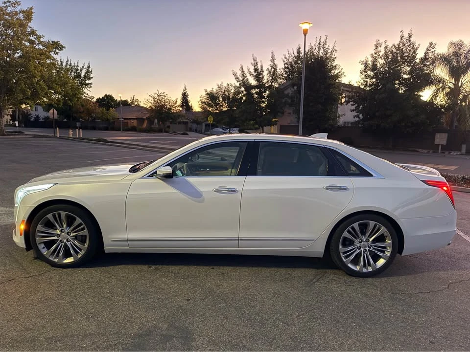 2017 Cadillac CT6 - Image 6 of 16