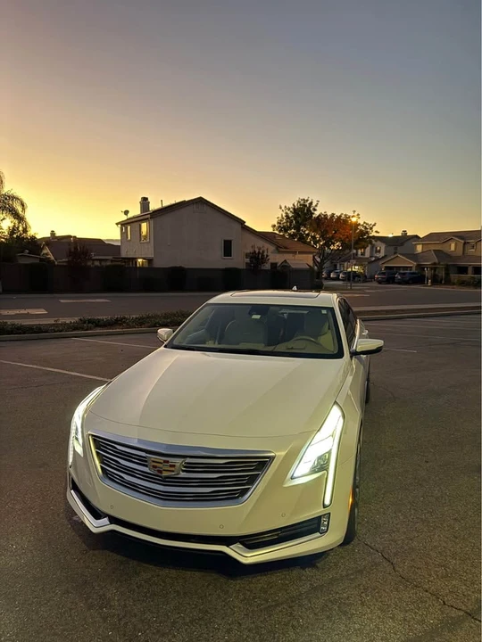 2017 Cadillac CT6 - Image 4 of 16