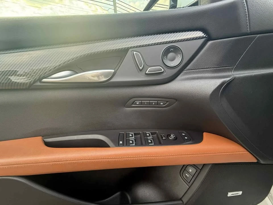 2017 Cadillac CT6 - Image 11 of 14