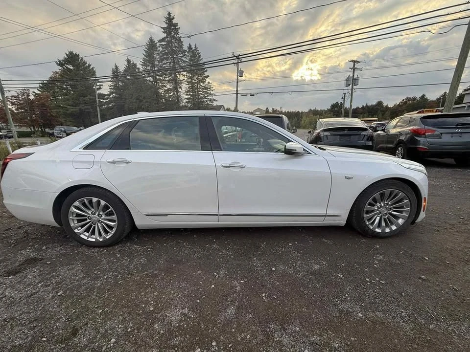 2017 Cadillac CT6 - Image 5 of 14