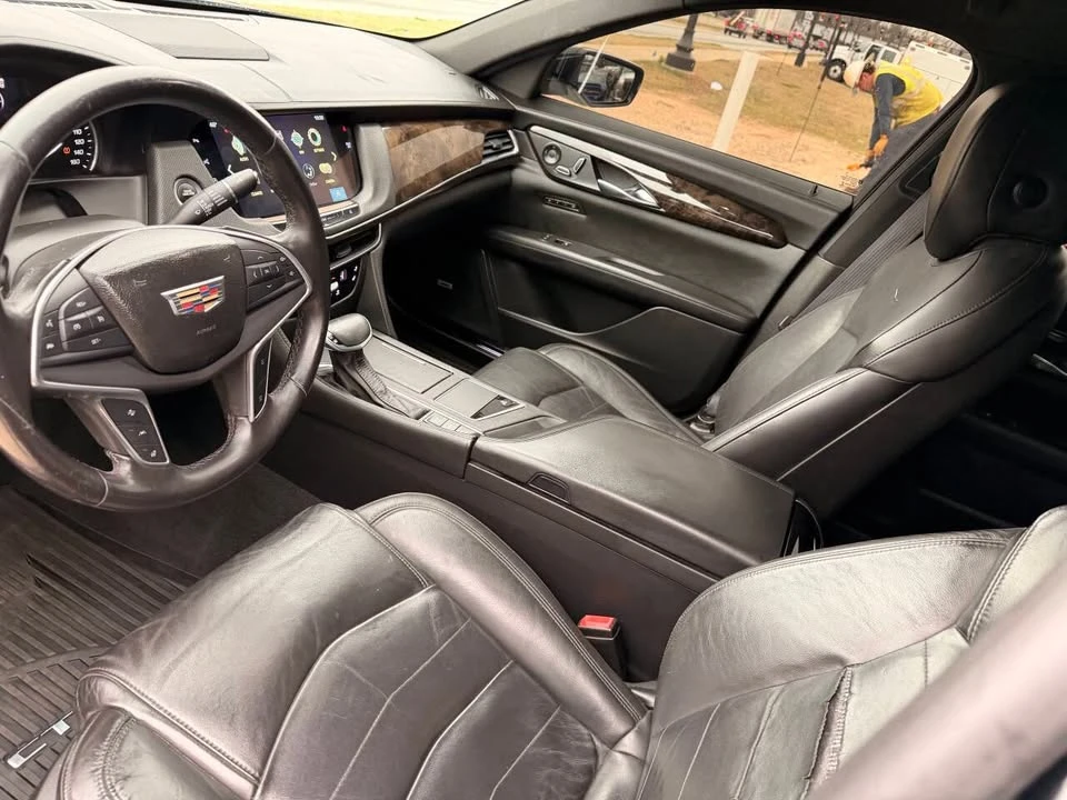 2017 Cadillac CT6 - Image 15 of 19