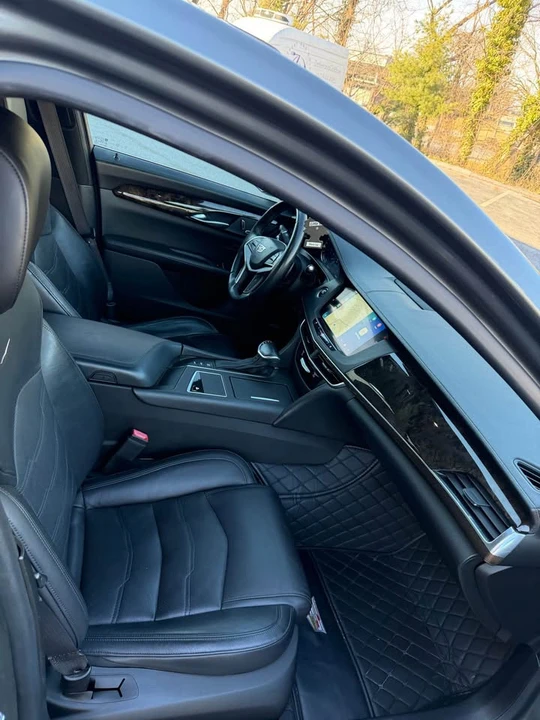 2017 Cadillac CT6 - Image 7 of 10