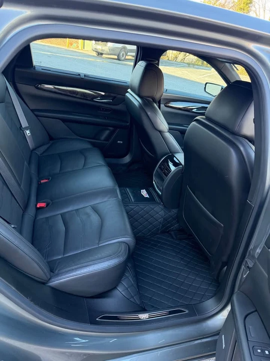 2017 Cadillac CT6 - Image 8 of 10