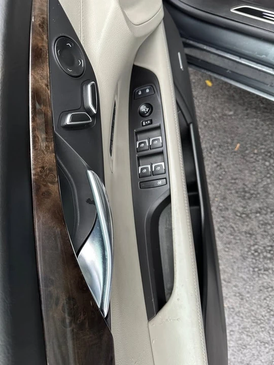 2017 Cadillac CT6 - Image 8 of 16