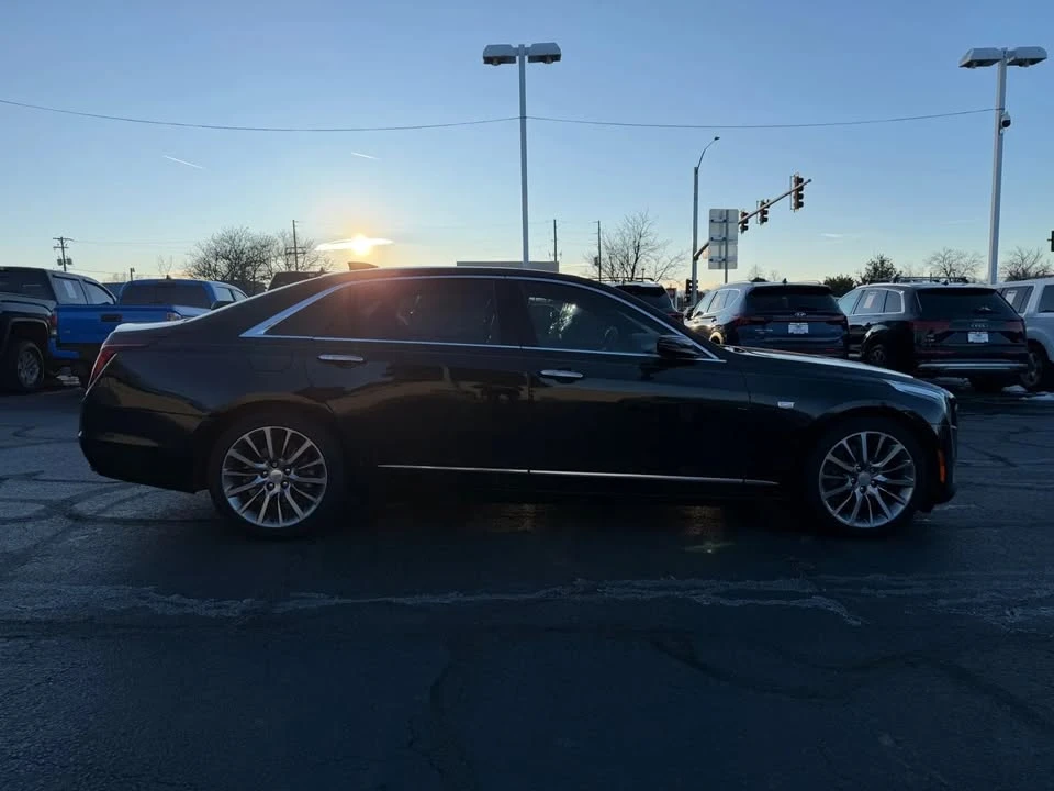 2017 Cadillac CT6 - Image 9 of 20