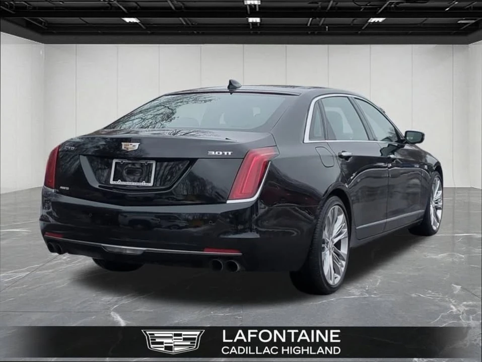 2017 Cadillac CT6 - Image 7 of 18
