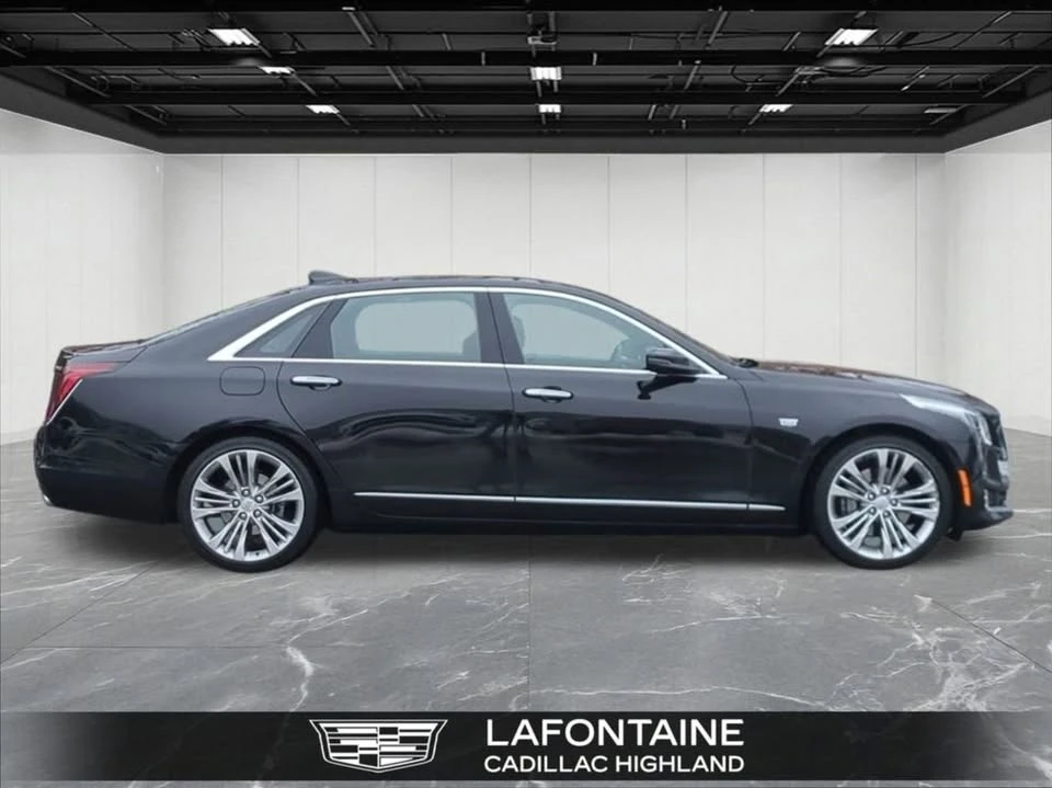 2017 Cadillac CT6 - Image 8 of 18