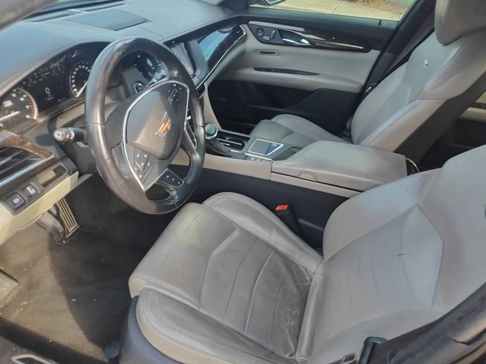 2017 Cadillac CT6 - Image 11 of 17
