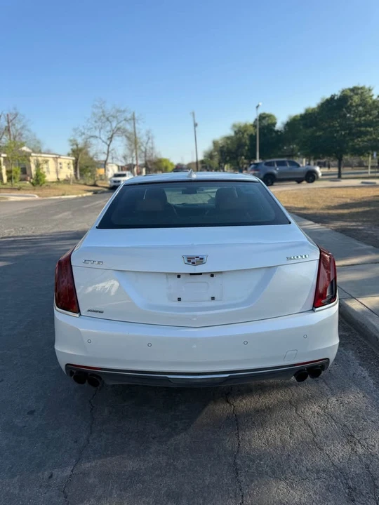 2017 Cadillac CT6 - Image 7 of 10