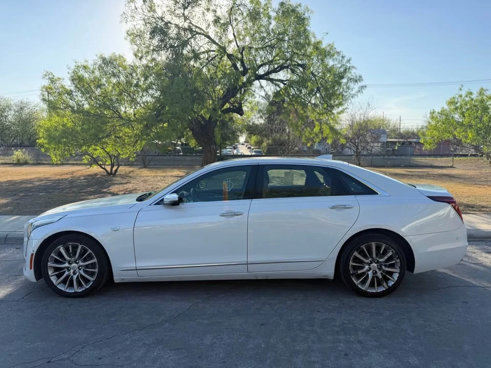 2017 Cadillac CT6 - Image 5 of 10