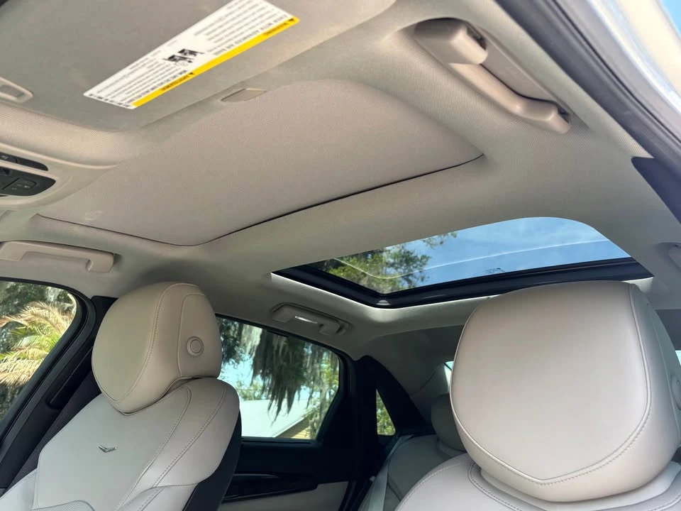 2017 Cadillac CT6 - Image 10 of 11
