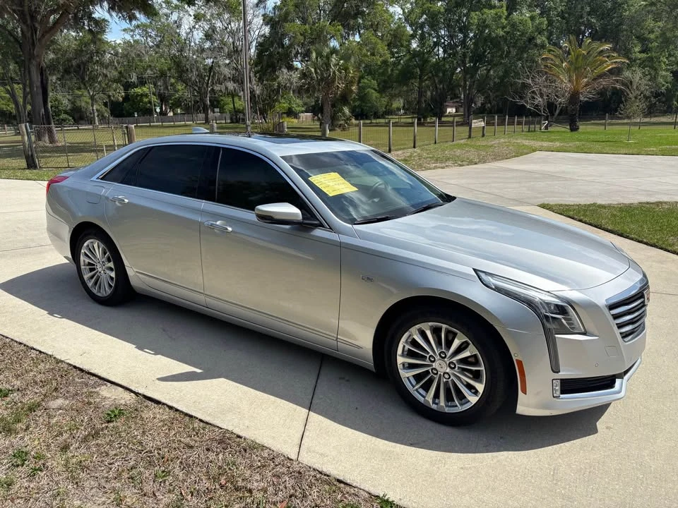 2017 Cadillac CT6 - Image 5 of 11