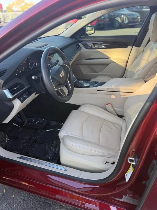 2017 Cadillac CT6 - Image 8 of 15