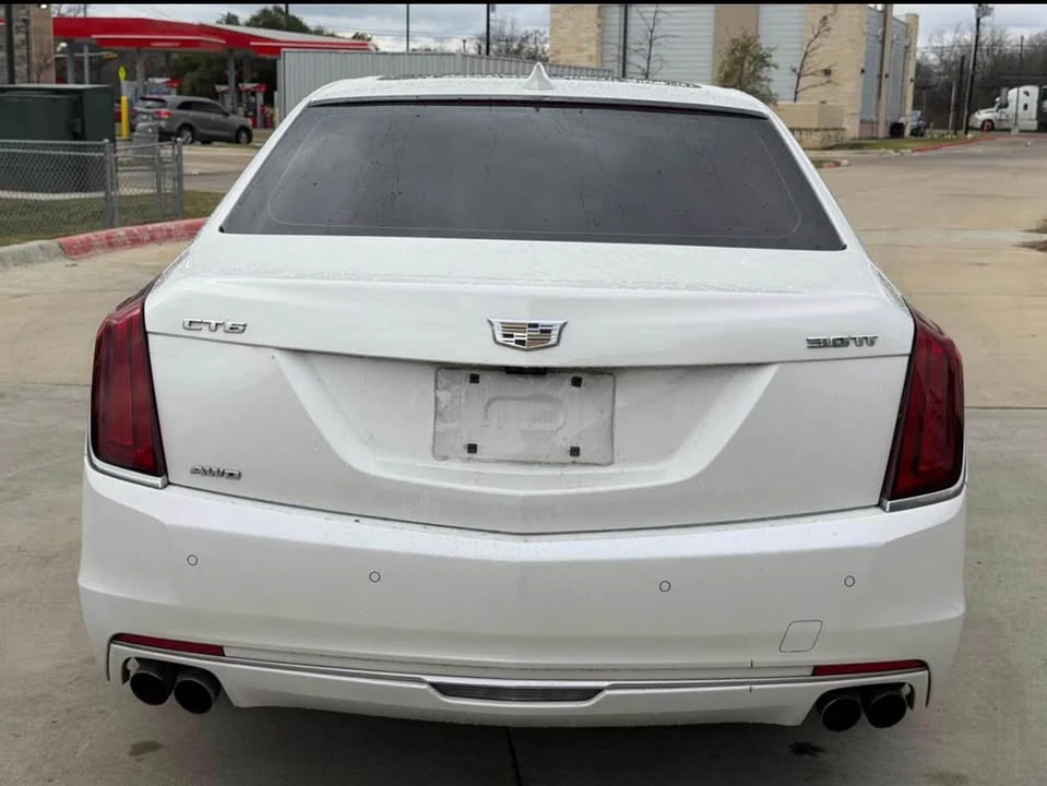 2017 Cadillac CT6 - Image 18 of 20