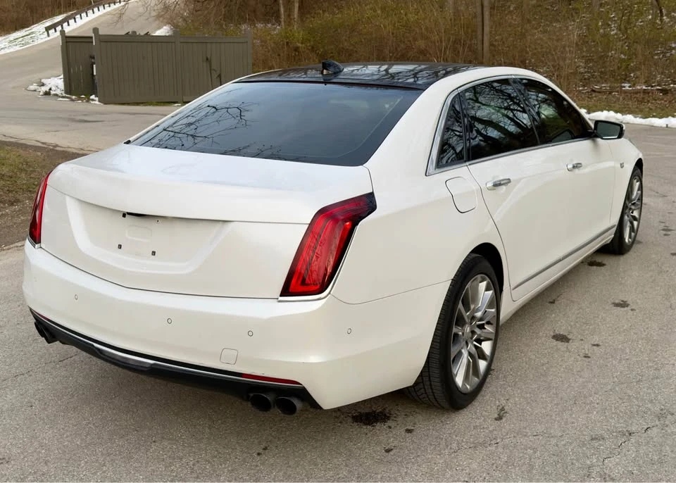 2017 Cadillac CT6 - Image 5 of 18
