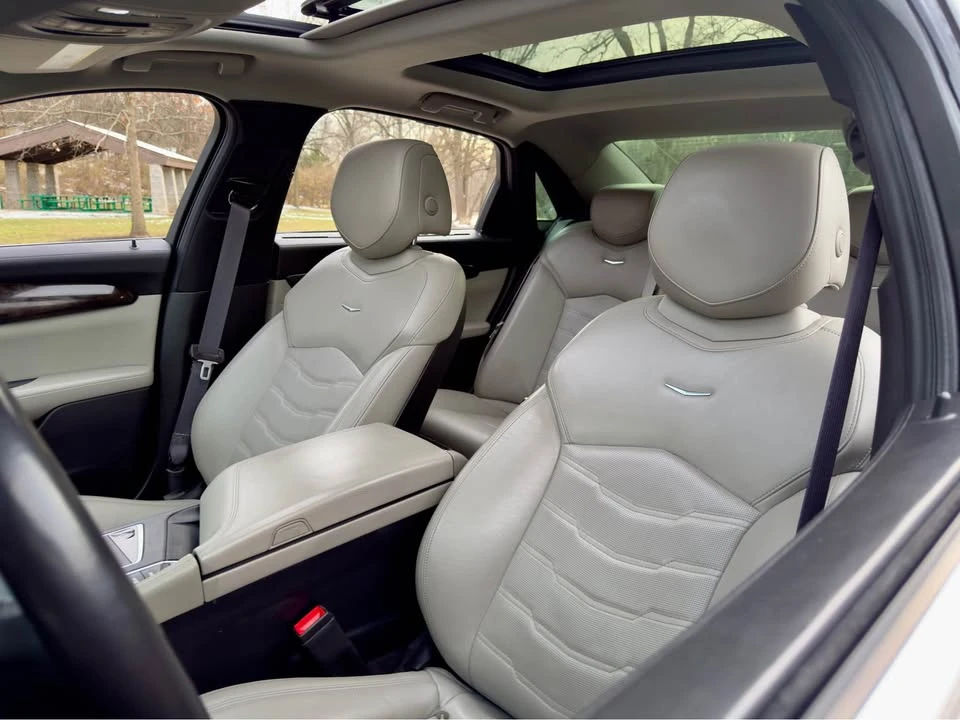 2017 Cadillac CT6 - Image 11 of 18