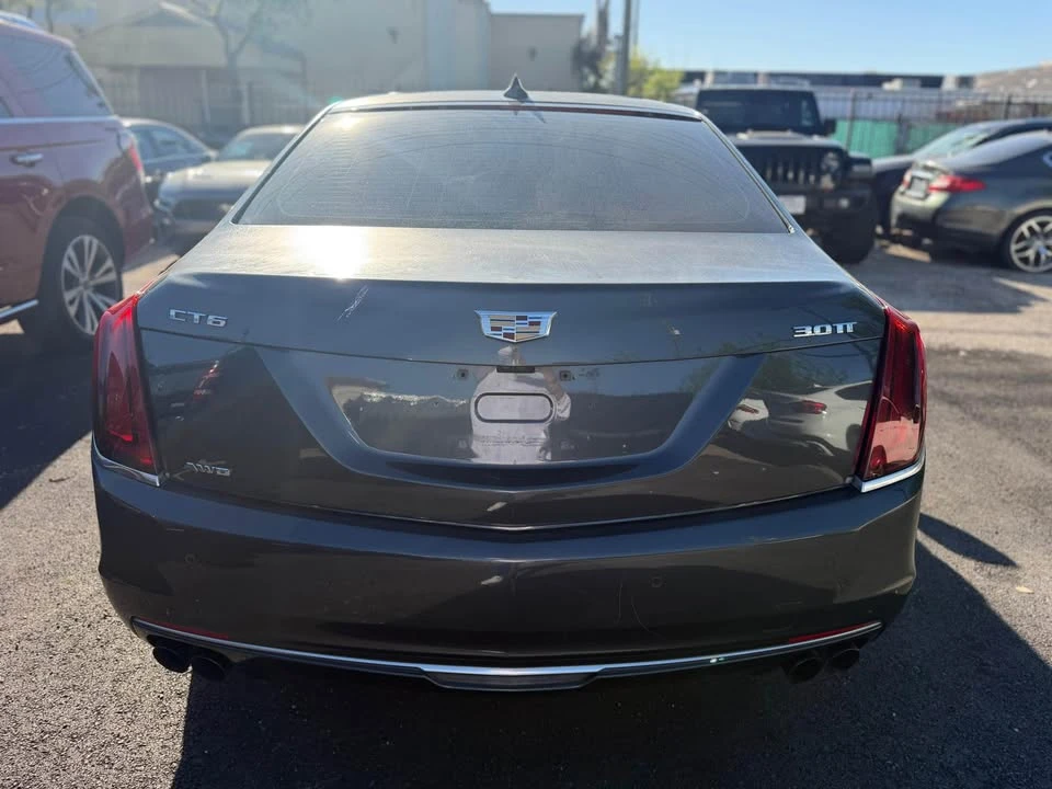 2017 Cadillac CT6 - Image 6 of 7