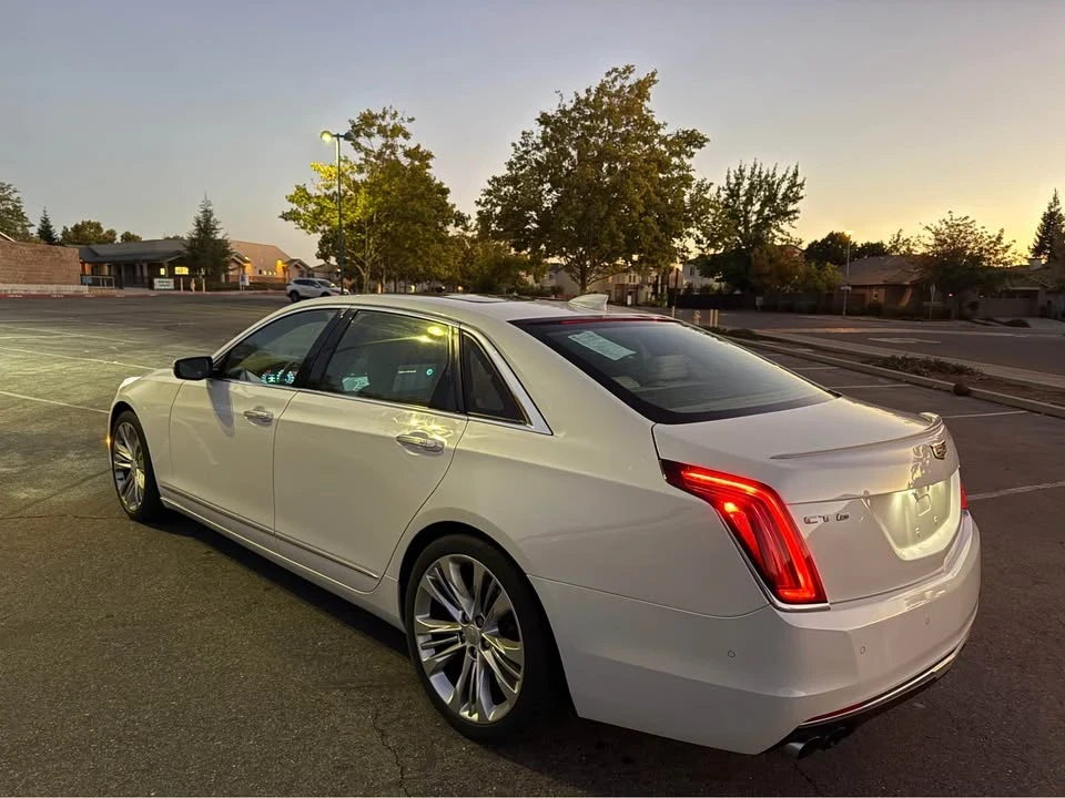 2017 Cadillac CT6 - Image 7 of 14