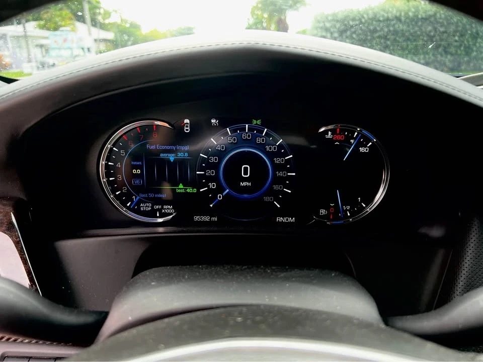 2017 Cadillac CT6 - Image 8 of 10