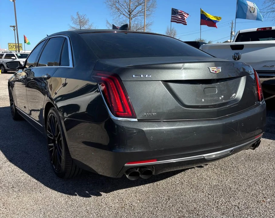 2017 Cadillac CT6 - Image 4 of 10